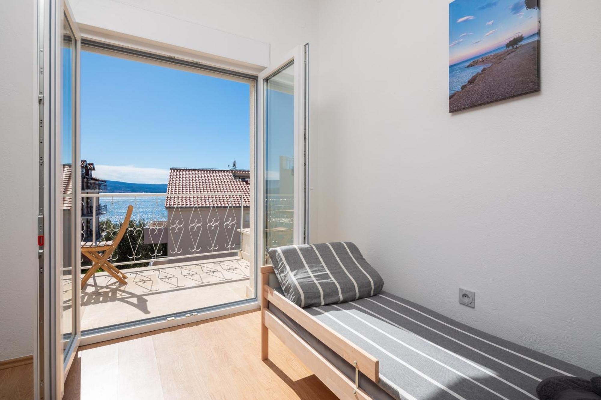 Sunshine Suites Omiš Extérieur photo