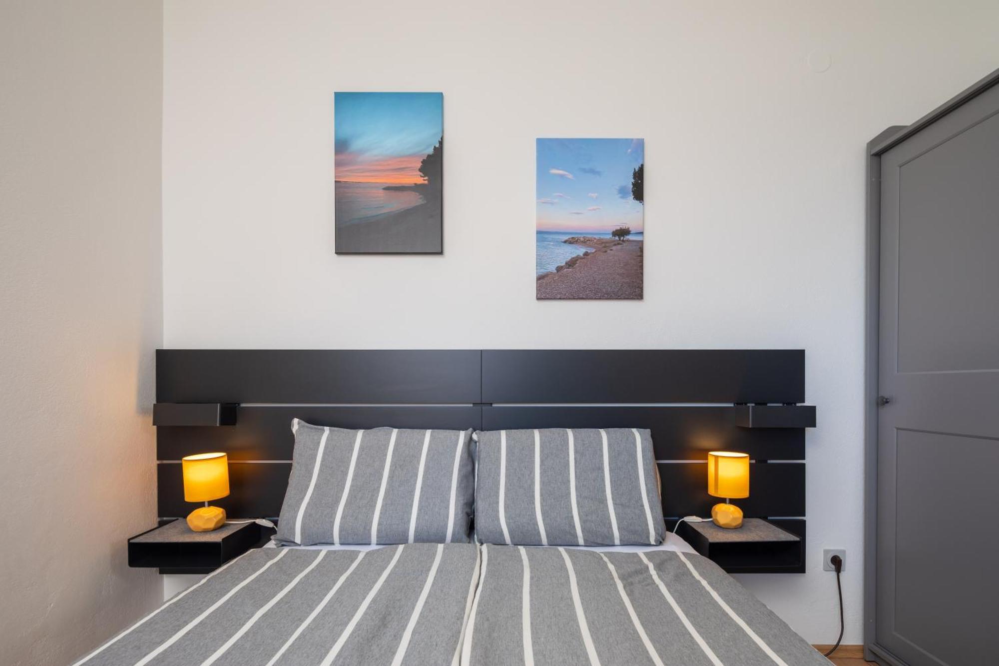 Sunshine Suites Omiš Extérieur photo