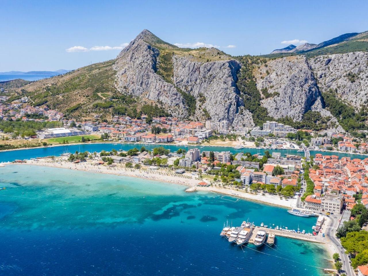Sunshine Suites Omiš Extérieur photo
