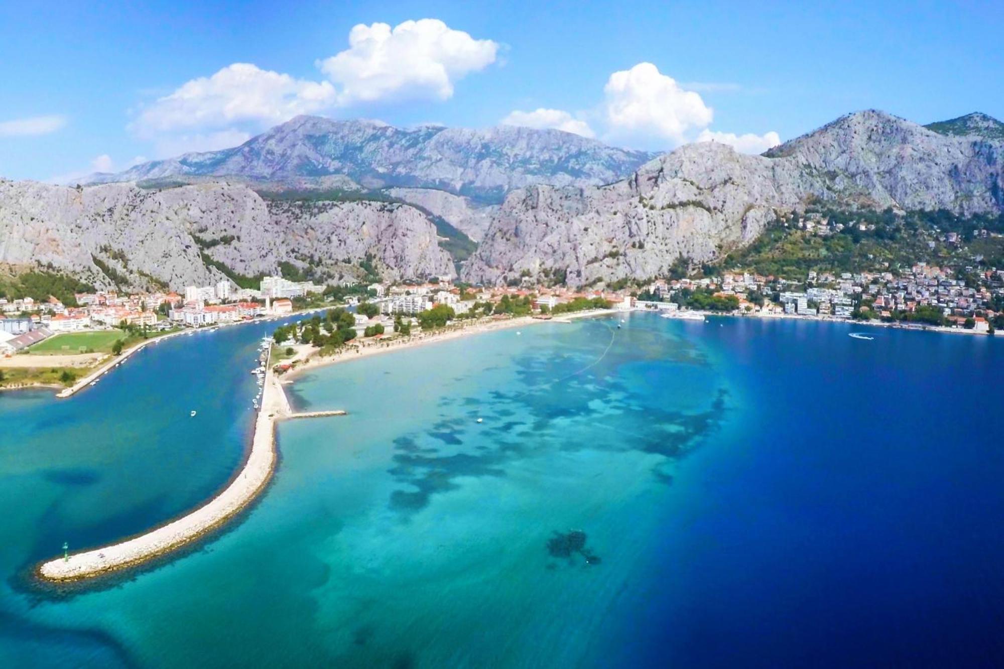 Sunshine Suites Omiš Extérieur photo